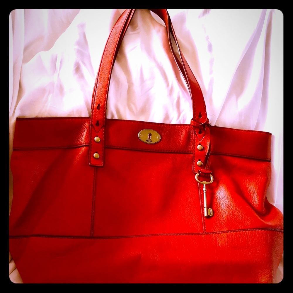 Authentic Fossil Satchel - Good condition